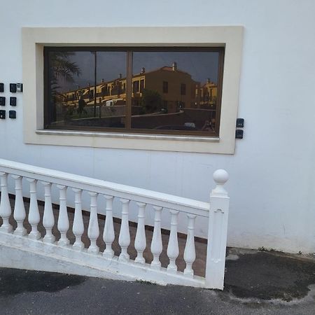 Chill Out Tenerife Sud - Monolocale Con Piscina Riscaldata طوستا ديل سيلونثيو المظهر الخارجي الصورة