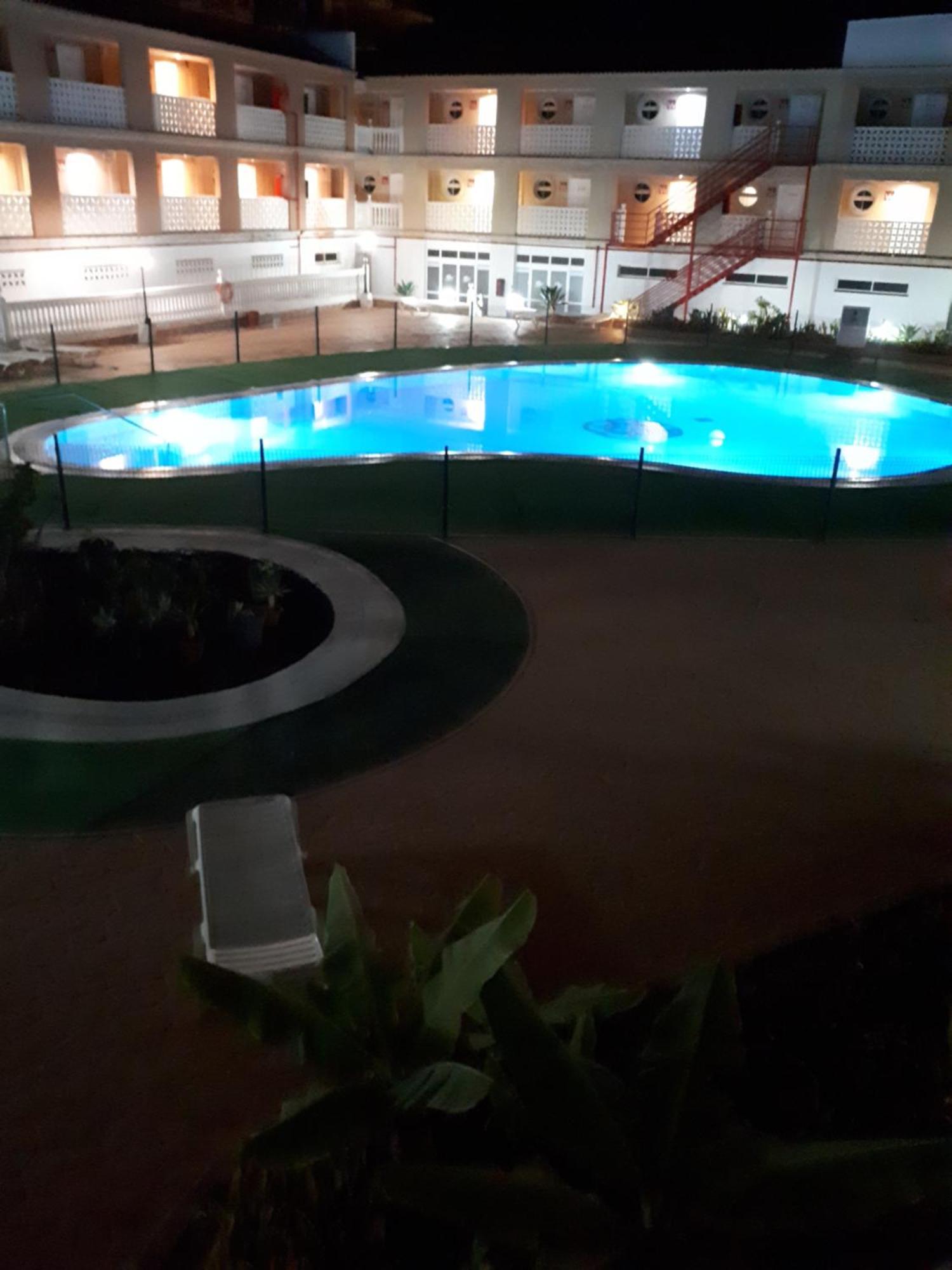 Chill Out Tenerife Sud - Monolocale Con Piscina Riscaldata طوستا ديل سيلونثيو المظهر الخارجي الصورة